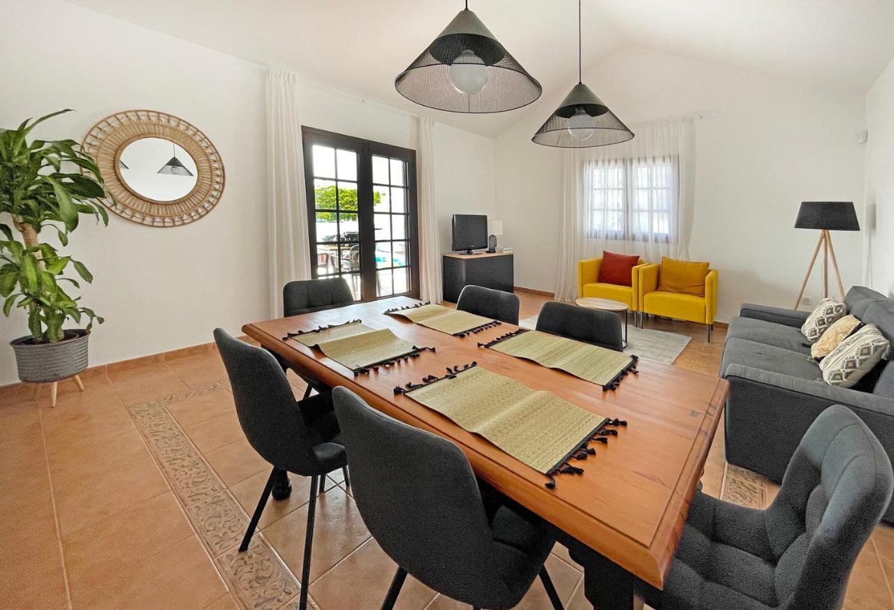 Villa Charlotte Tías Екстериор снимка