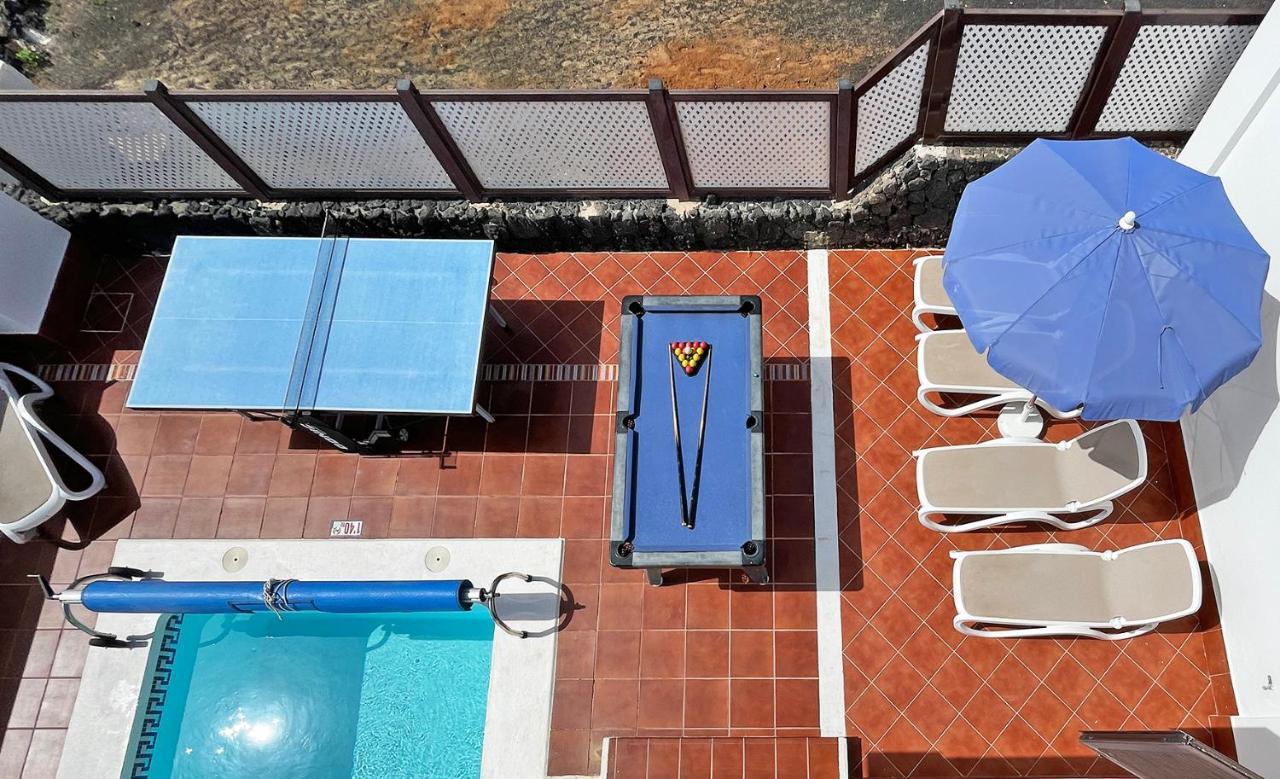 Villa Charlotte Tías Екстериор снимка