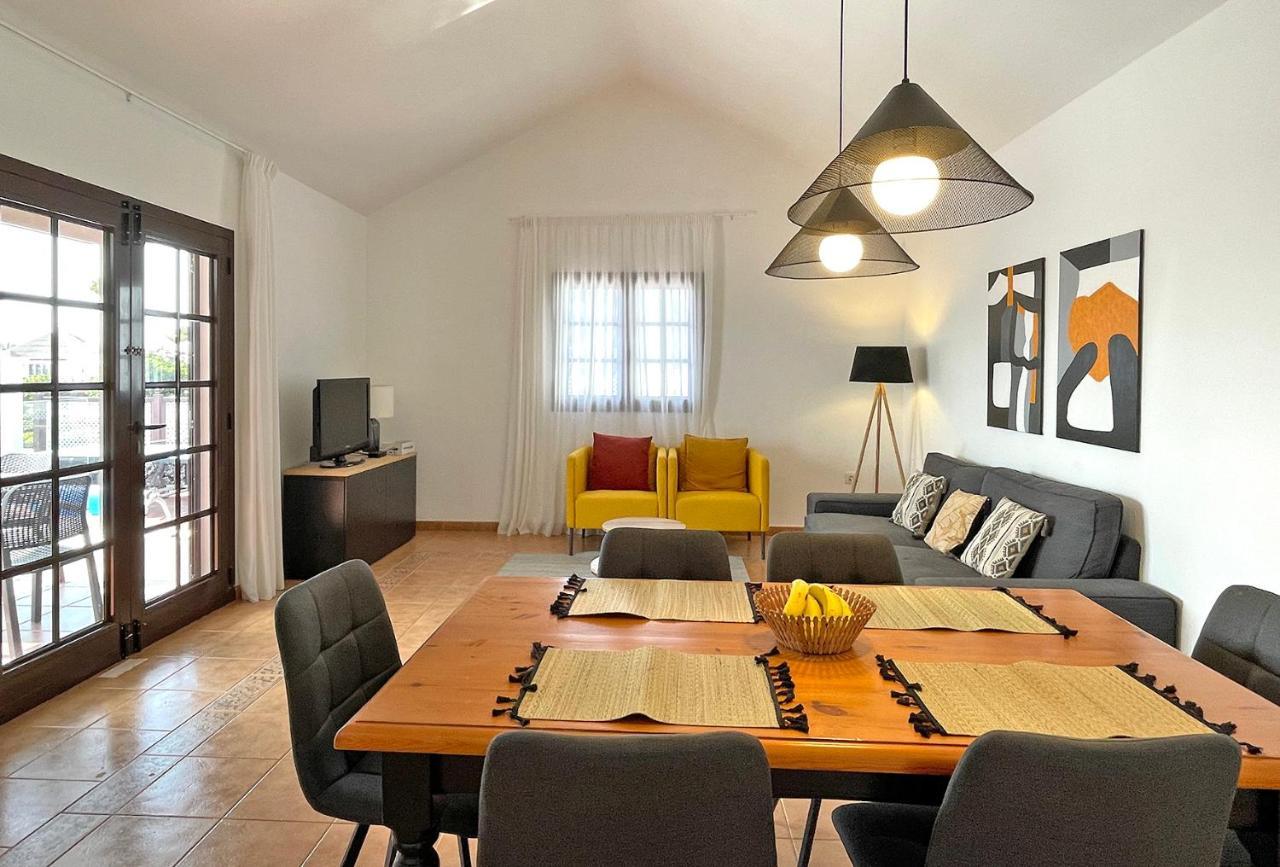 Villa Charlotte Tías Екстериор снимка