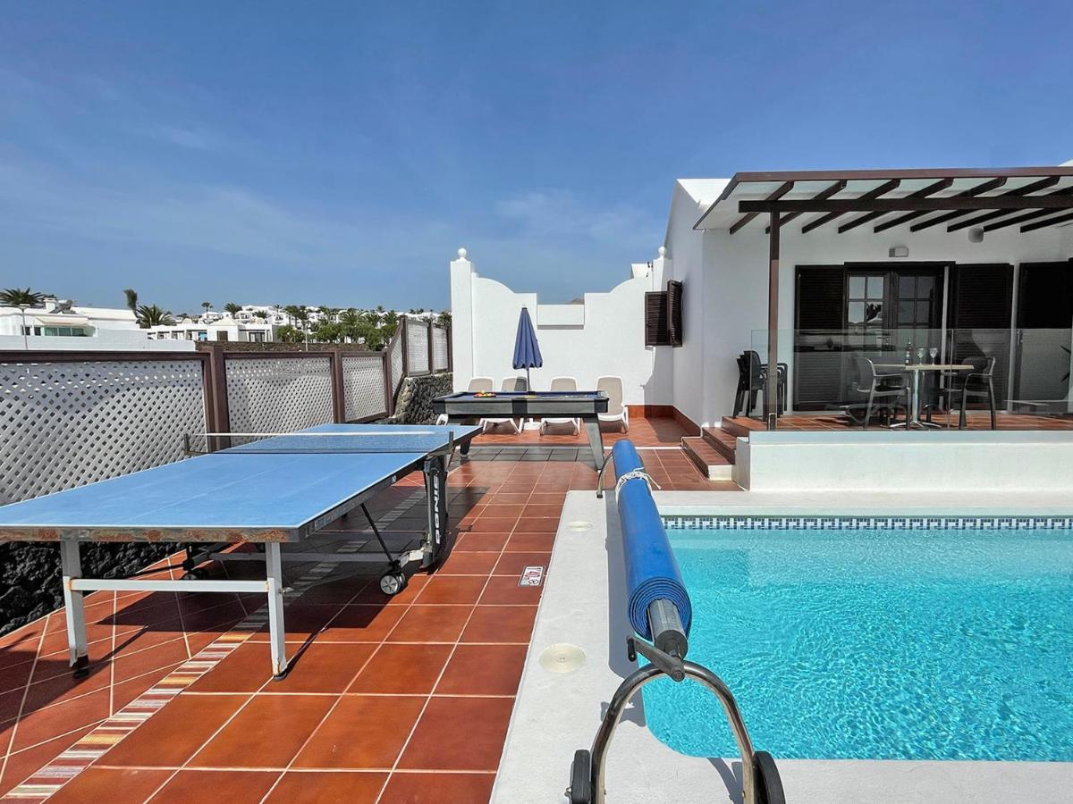 Villa Charlotte Tías Екстериор снимка